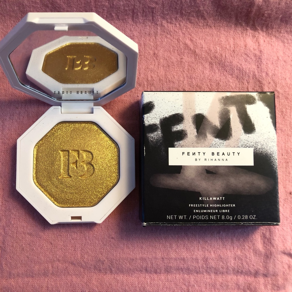FENTY Beauty by Rihanna Killawat Highlighter in Trophy Wife